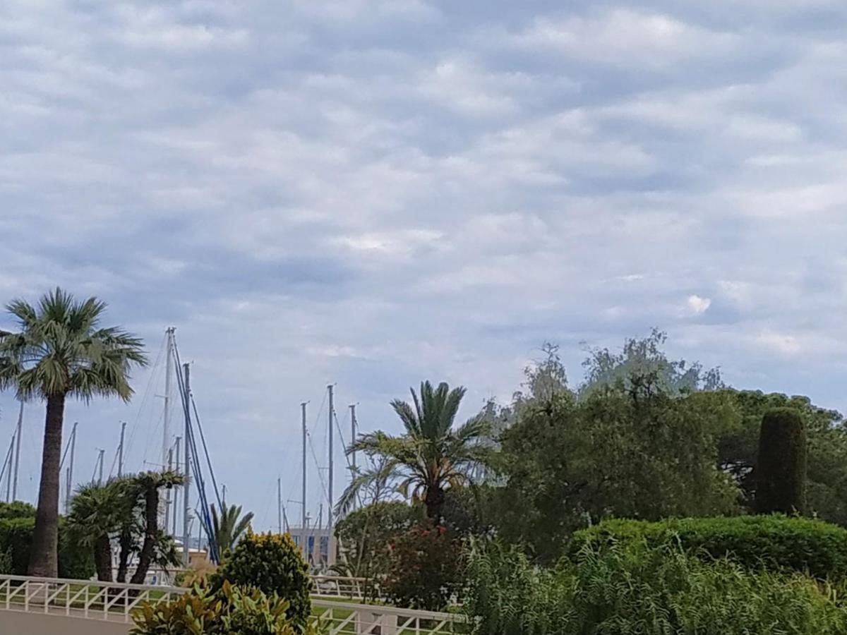 Studio Rez De Jardin Marina Baie Des Anges Вилньов Любе Екстериор снимка