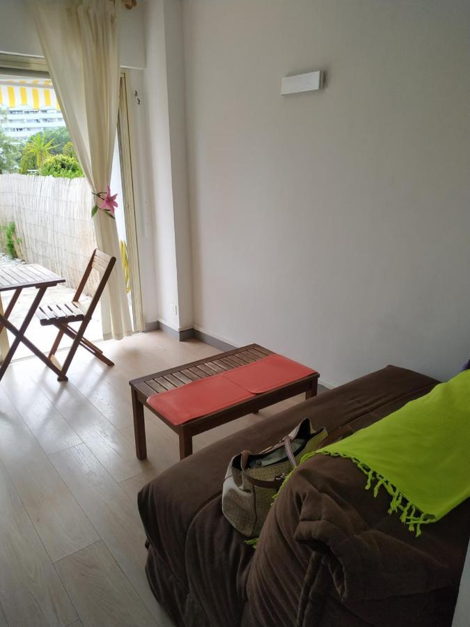 Studio Rez De Jardin Marina Baie Des Anges Вилньов Любе Екстериор снимка