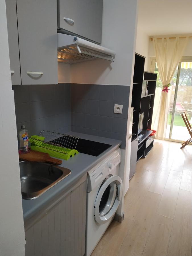 Studio Rez De Jardin Marina Baie Des Anges Вилньов Любе Екстериор снимка